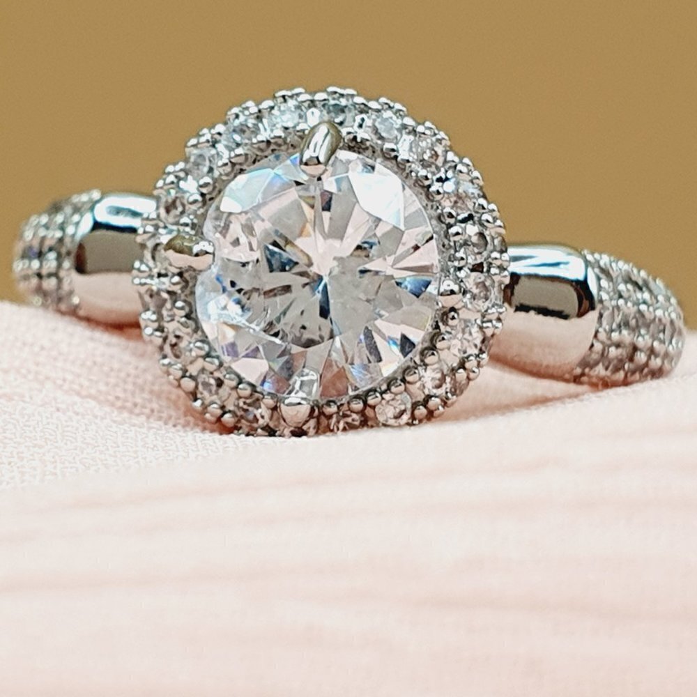 💎 Luxury Pure Round Flower Cubic Macro Silver Rings for Women, INDN8454 - Picture 3 of 3